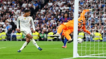 ملخص أهداف مباراة الكلاسيكو بين ريال مدريد وبرشلونة ونتيجة التعادل 2-1 في الدوري الإسباني